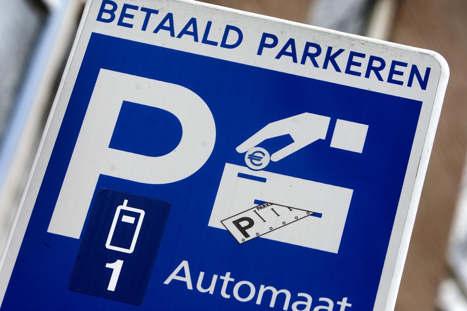 Parkeerkosten bij ziekenhuizen rijzen de pan uit